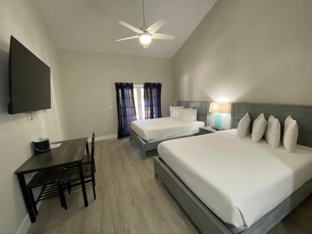 Standard Queen Room with Two Queen Beds interior
